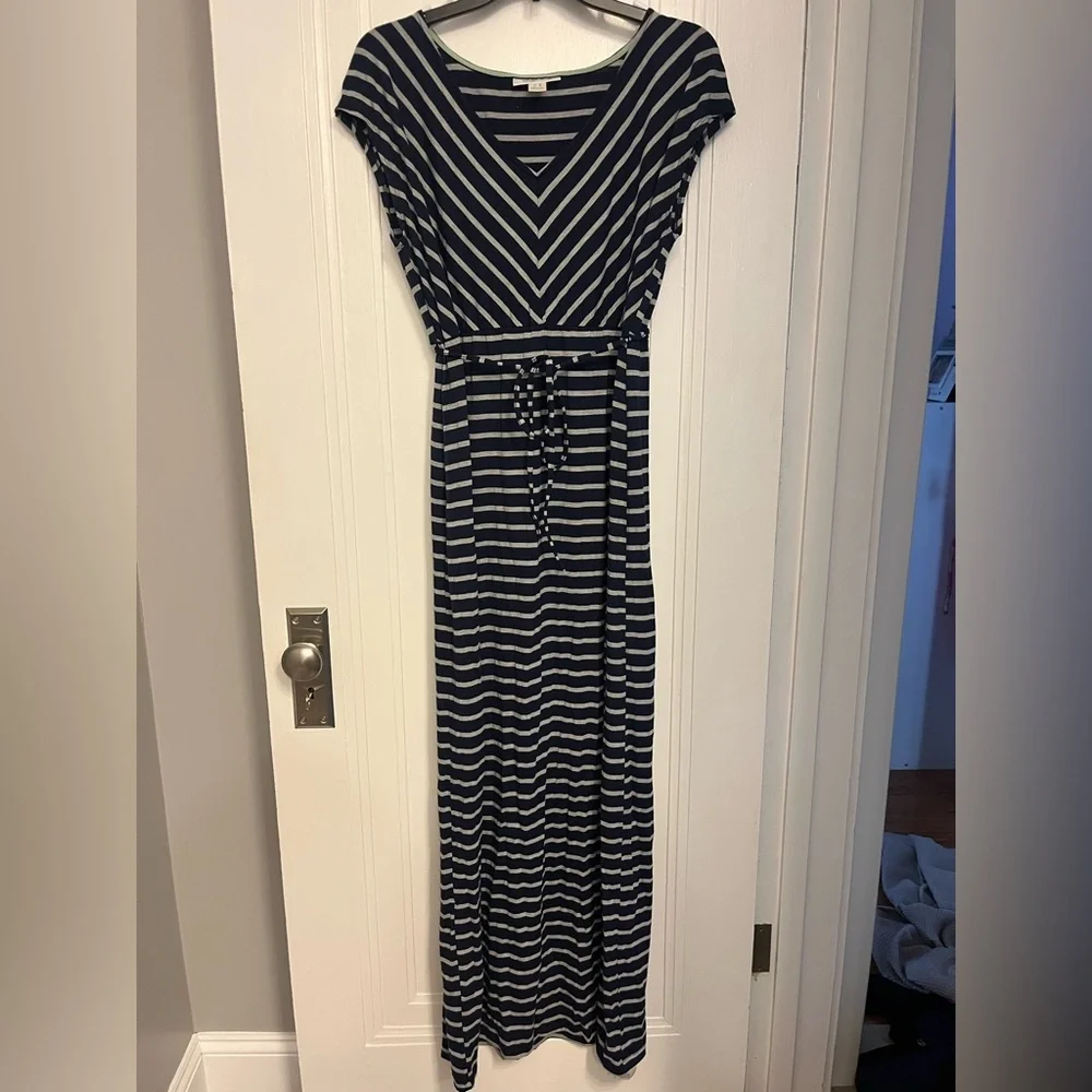 Women's Motherhood Maternity Blue and Gray Striped Maxi Dress- Size Medium- Used - Picture 1 of 3